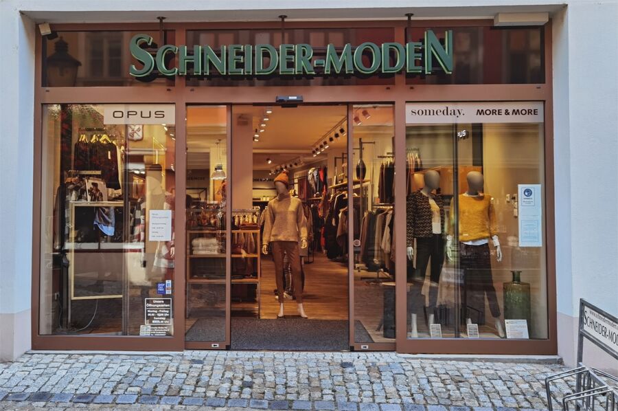Schneider Moden