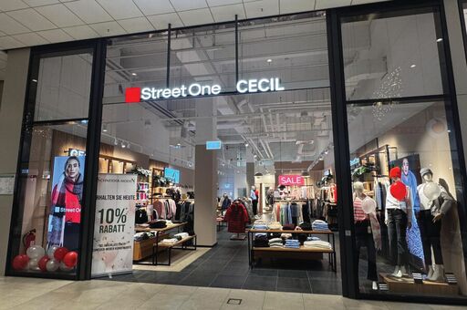 Cecil & Street One Store